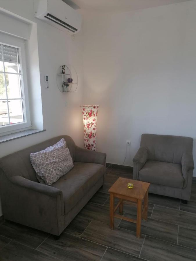 Apartments Luka Rtina Εξωτερικό φωτογραφία