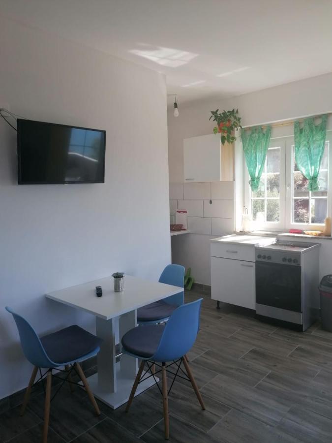 Apartments Luka Rtina Εξωτερικό φωτογραφία