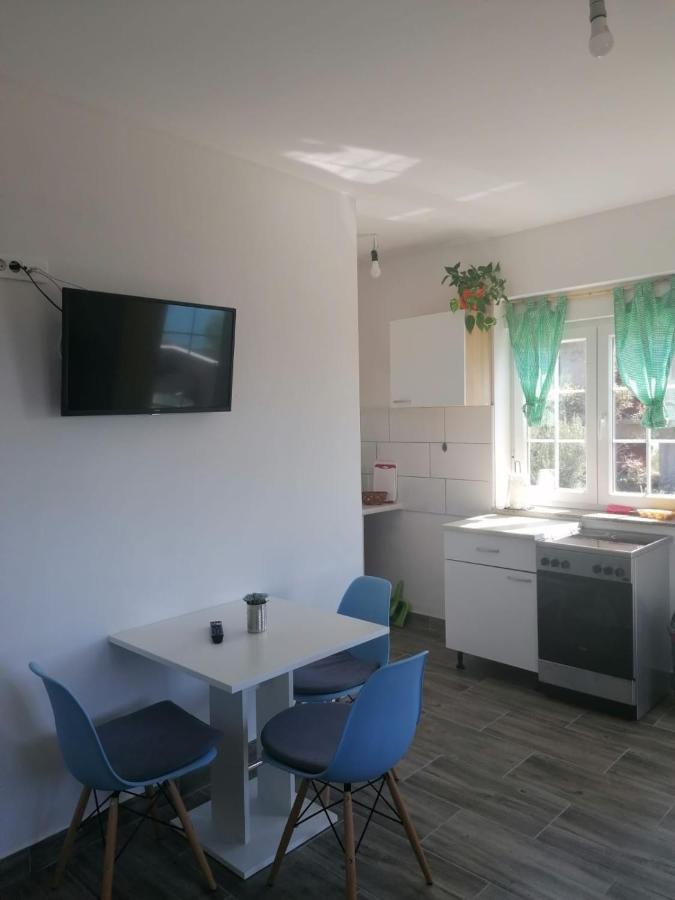 Apartments Luka Rtina Εξωτερικό φωτογραφία