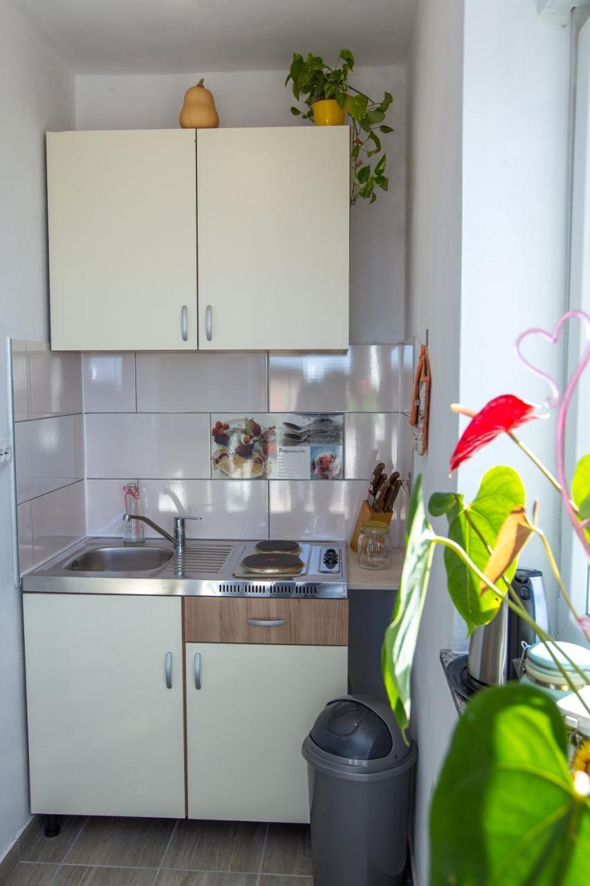 Apartments Luka Rtina Εξωτερικό φωτογραφία